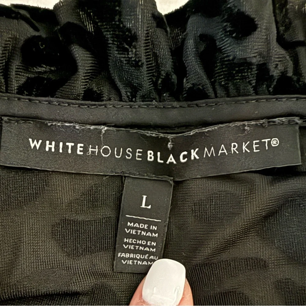 WHBM Women's Black Animal-Print Long Sleeve Blouse - Picture 3 of 3